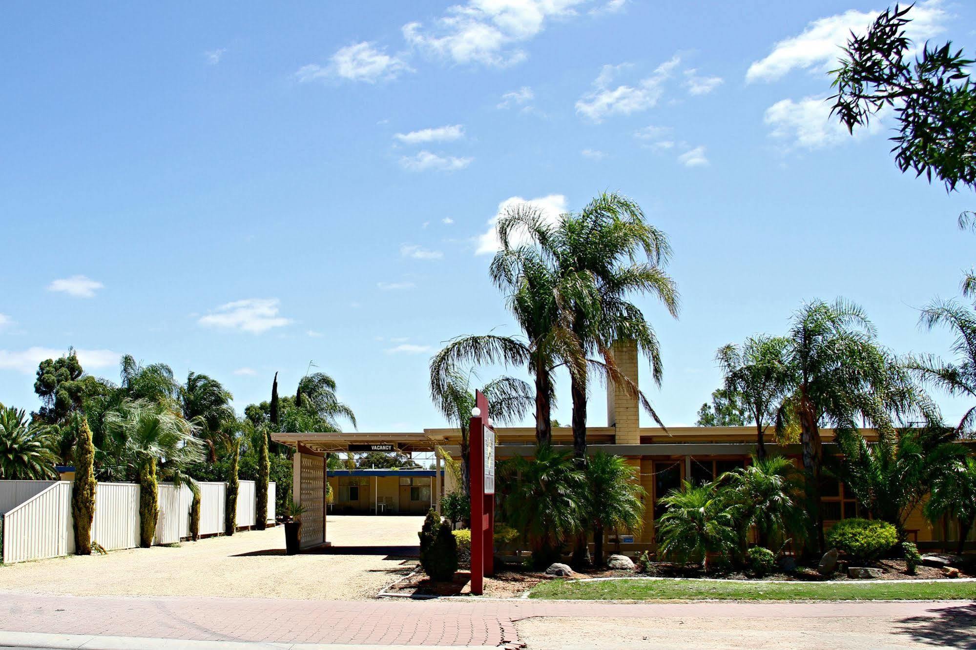 Renmark Motor Inn Экстерьер фото