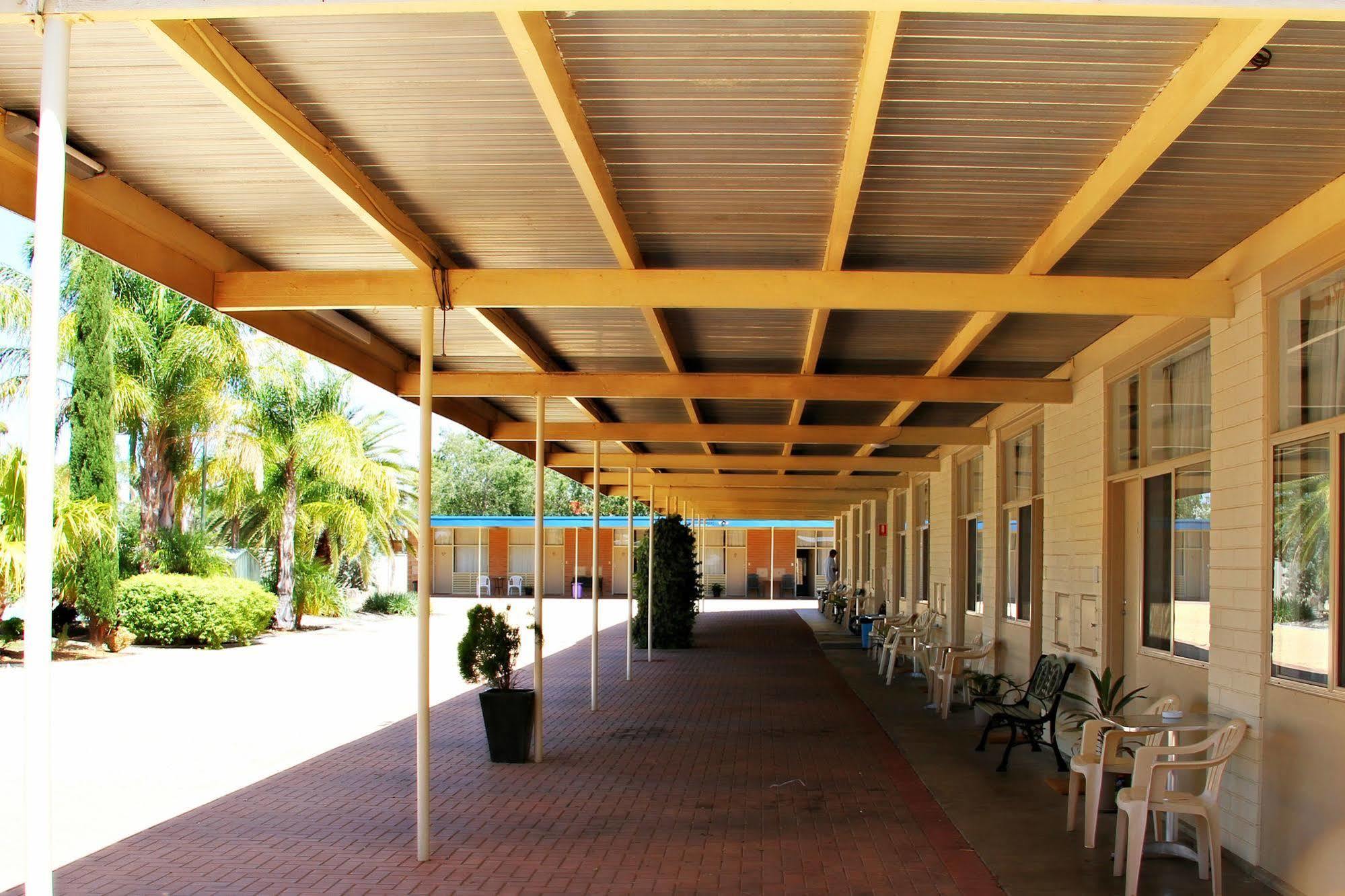 Renmark Motor Inn Экстерьер фото